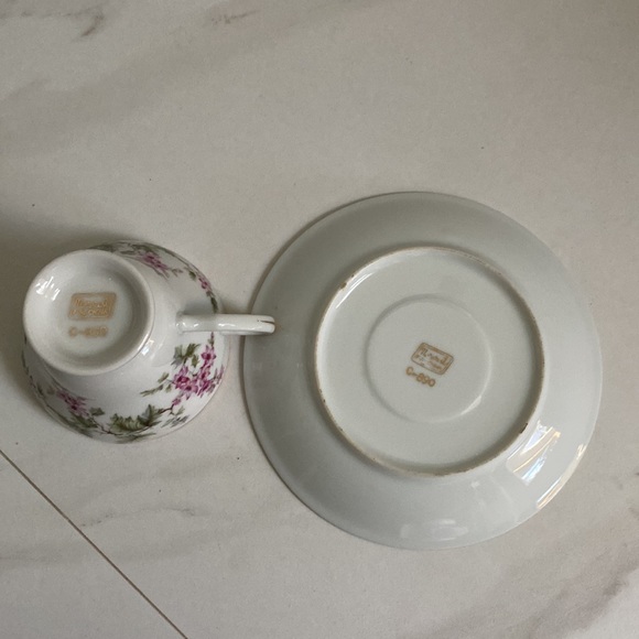 Norcrest Fine China C-890 Teacup & Saucer set - Picture 10 of 17